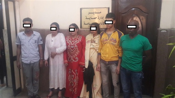 المتهمين