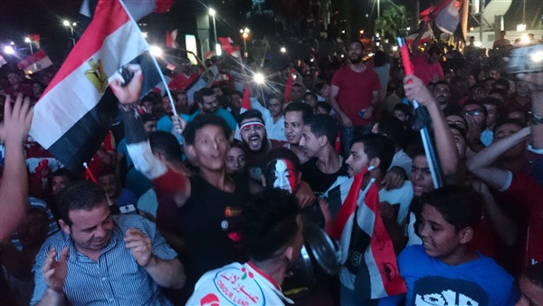 صورة للجماهير