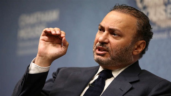 أنور قرقاش