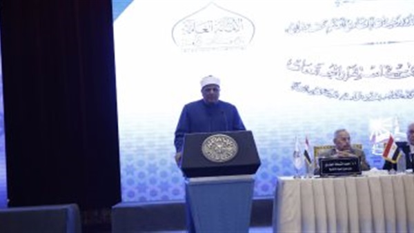 عباس شومان