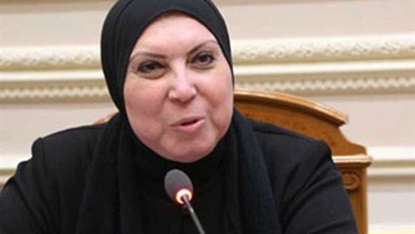 نيفين جامع