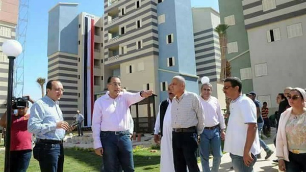 وزير الإسكان