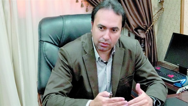 الدكتور محمد عمر