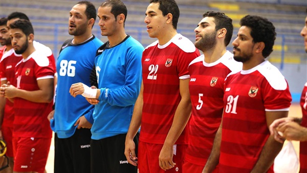 يد الأهلي 