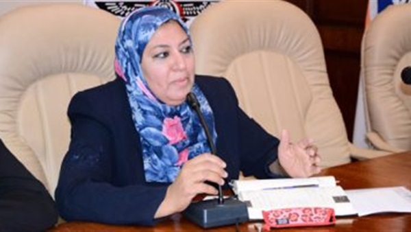 الدكتورة سعاد عبدالمجيد