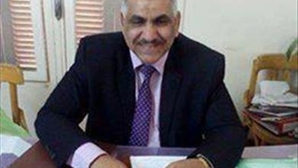 مصطفى الديب نقيب