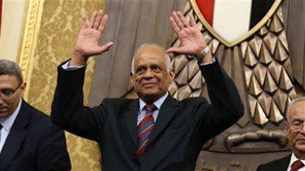الدكتور علي عبد العال