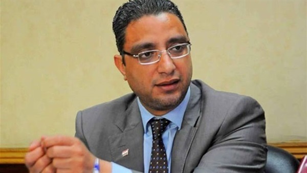 الدكتور أحمد الأنصاري