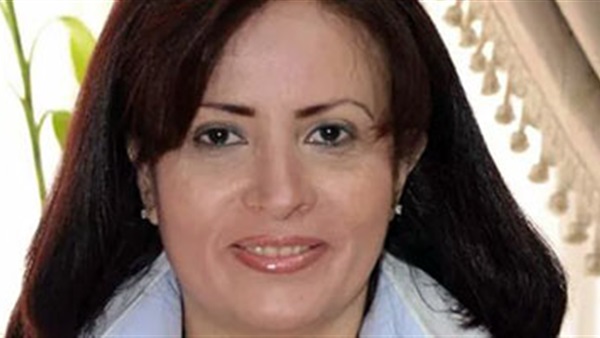عزة العشماوي