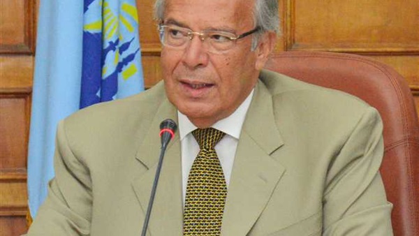 وزير التنمية المحلية