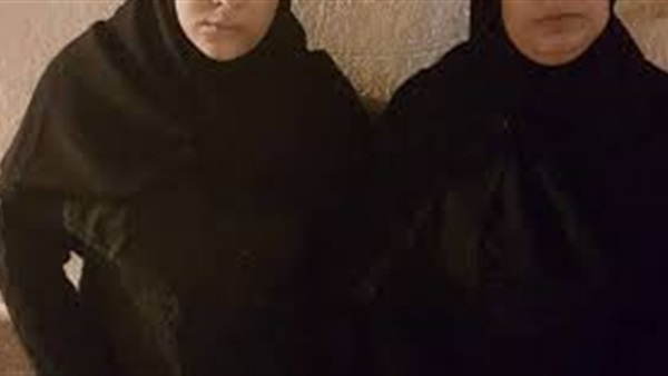 المتهمتين