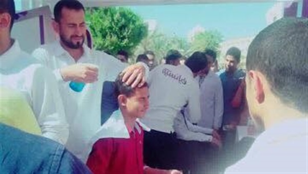 حلاق بجامعة حلوان