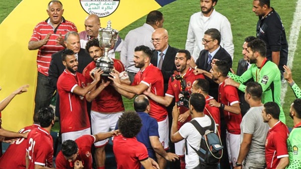 لاعبي الأهلي