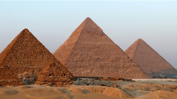 أهرامات الجيزة