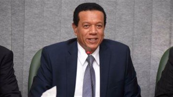 الدكتور صفوت الحداد