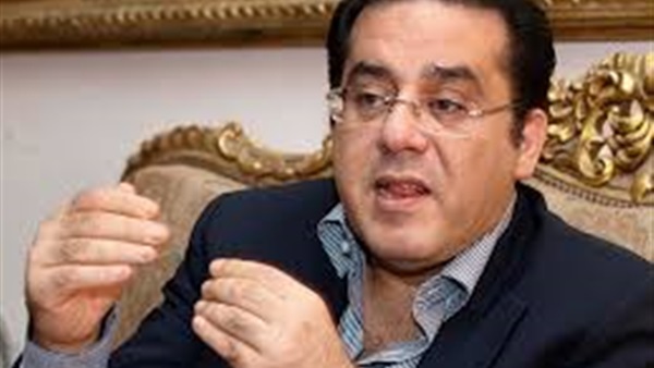 أيمن نور