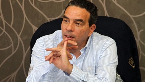 ر أيمن أبو العلا