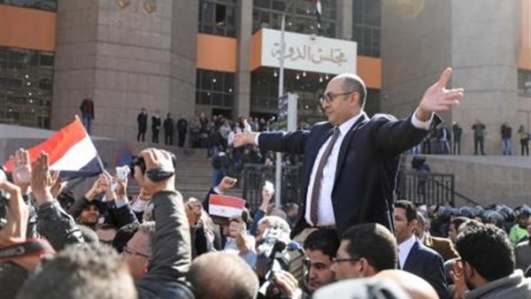 خالد علي