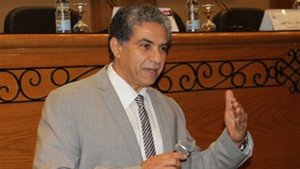 خالد فهمي