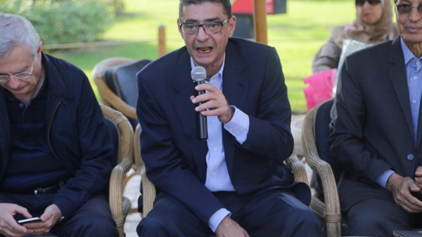 محمود طاهر