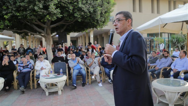 محمود طاهر
