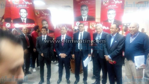 قائمة محمود طاهر
