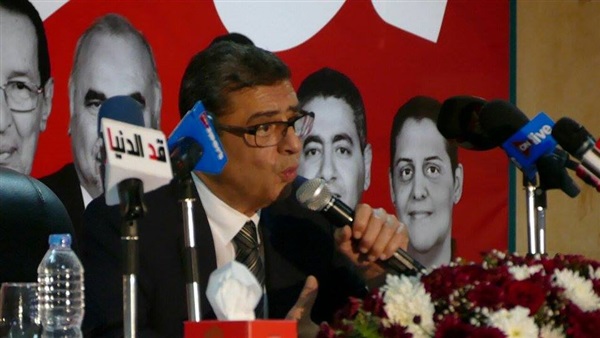 محمود طاهر