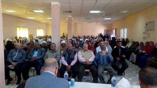 جانب من الندورة بمركز