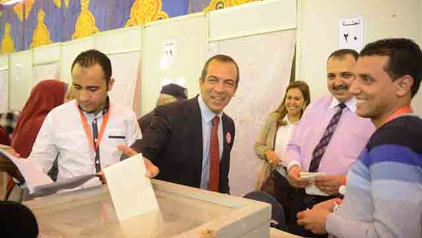 خالد حبيب