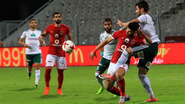 لاعبي الأهلي