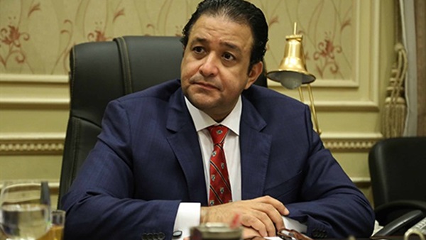 علاء عابد 