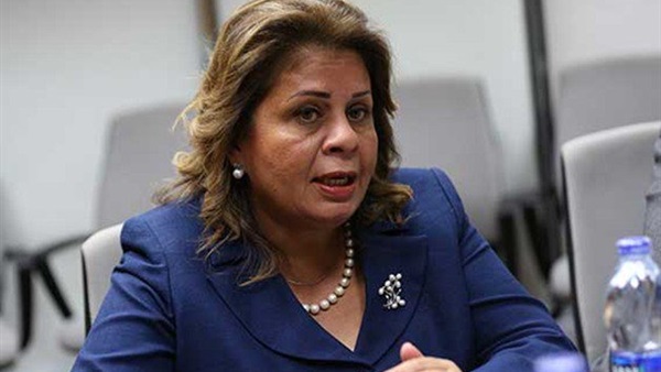 منى منير