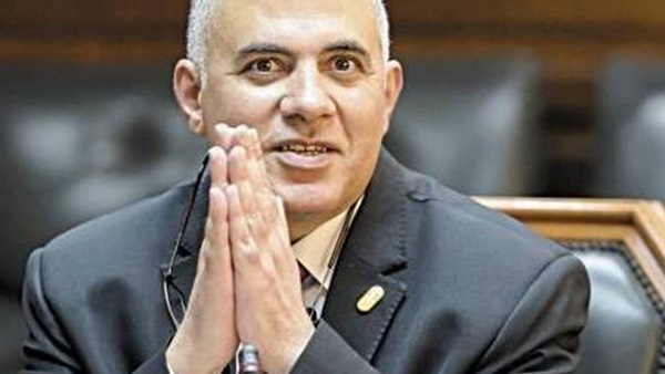 وزير الري