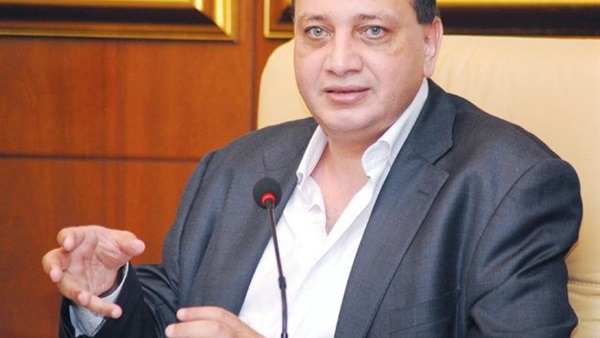 الدكتور خالد عزب
