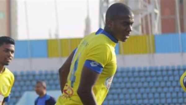 كالديرون لاعب الأسماعيلى