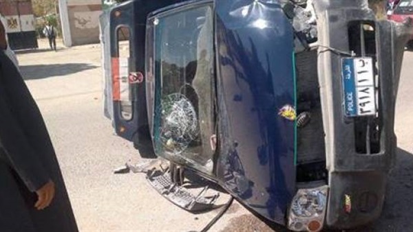 انقلاب سيارة شرطة
