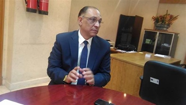 طارق توفيق مقرر المجلس