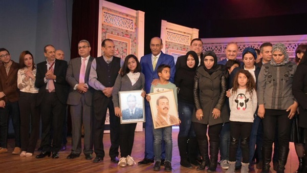 عرض فرصة سعيدة