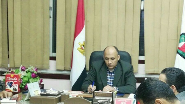 عملرو شحاتة وكيل