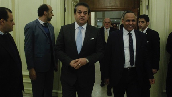 وزير التعليم في فندق