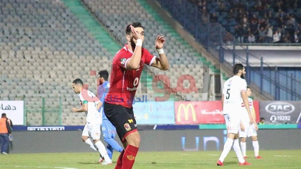 وليد ازارو لاعب الاهلي