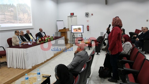 صورة من الندوة