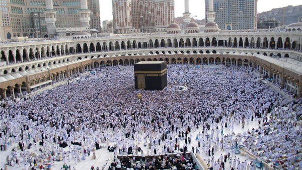 الحج إلي الكعبة المشرفة