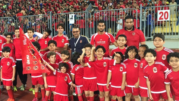 أكاديميات النادي