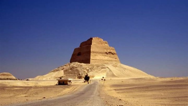 هرم ميدوم في محافظة