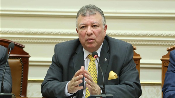 عاطف يعقوب رئيس جهاز
