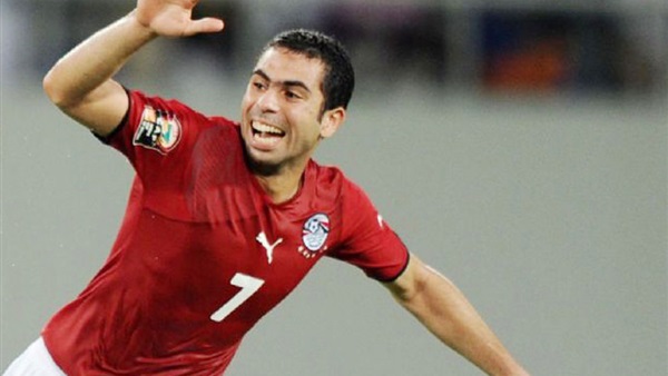 أحمد فتحي لاعب الأهلي