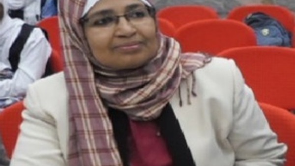 منال عبد الوهاب -
