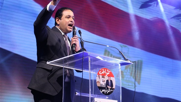 علاء عابد