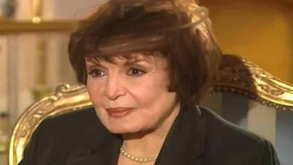 الفنانة سميرة أحمد